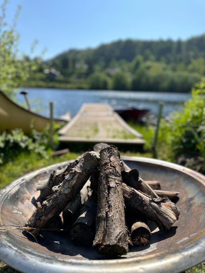 Glamping On Idyllic Lake, Paddle Boards & Rowboat พอร์ชกรุนน์ ภายนอก รูปภาพ