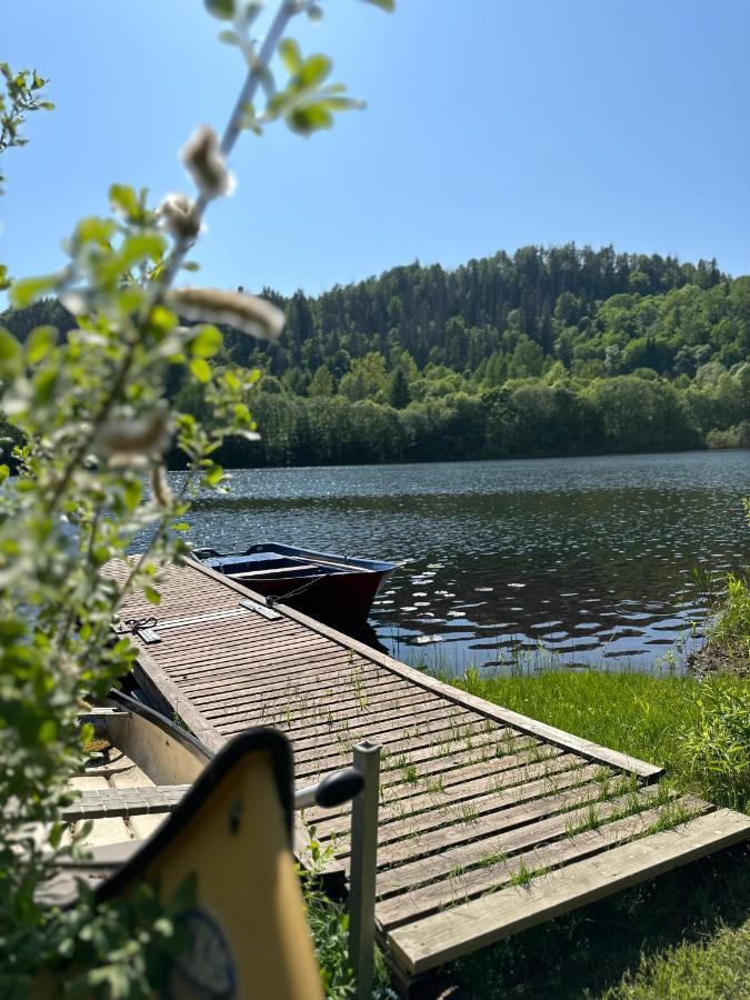 Glamping On Idyllic Lake, Paddle Boards & Rowboat พอร์ชกรุนน์ ภายนอก รูปภาพ